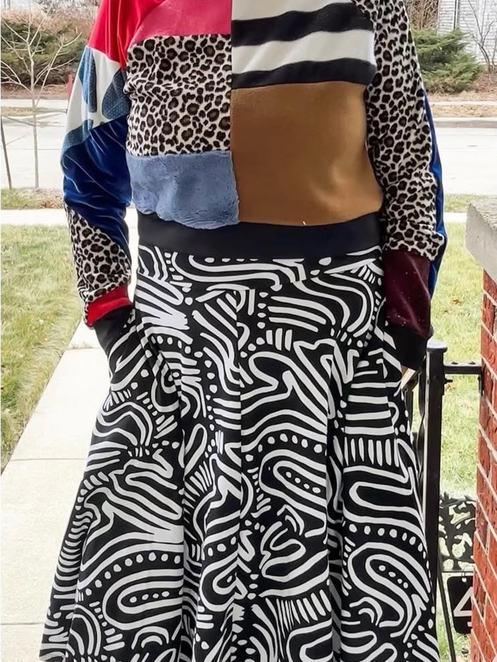 Nooworks Francis Ripple Black & White Abstract Print Midi Skirt - Women's Skirt